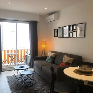  Apartment C001-beau Neuf Situe Au Centre